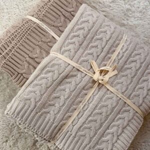 כירבולית סרוגה לולה