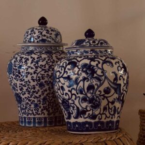 אגרטל וינטג פרחים עם מכסה