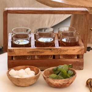 מעמד כוסות מעץ קרינג