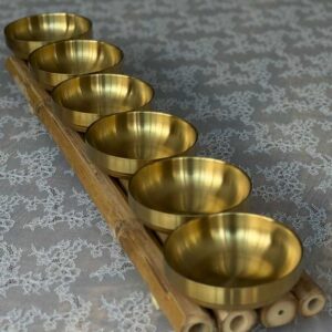 מגש פיצוחים חדש זהב