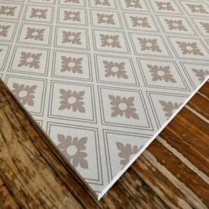 פלייסמט פטרן רטרו חום