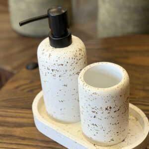 סט דיספנסר וכוס טרצו משאבה שחורה